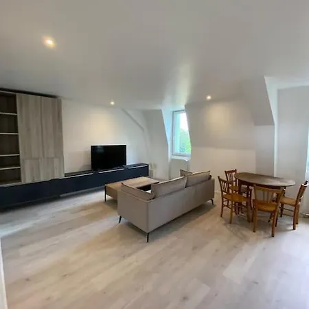 - Superbe Neuf Avec Vue *